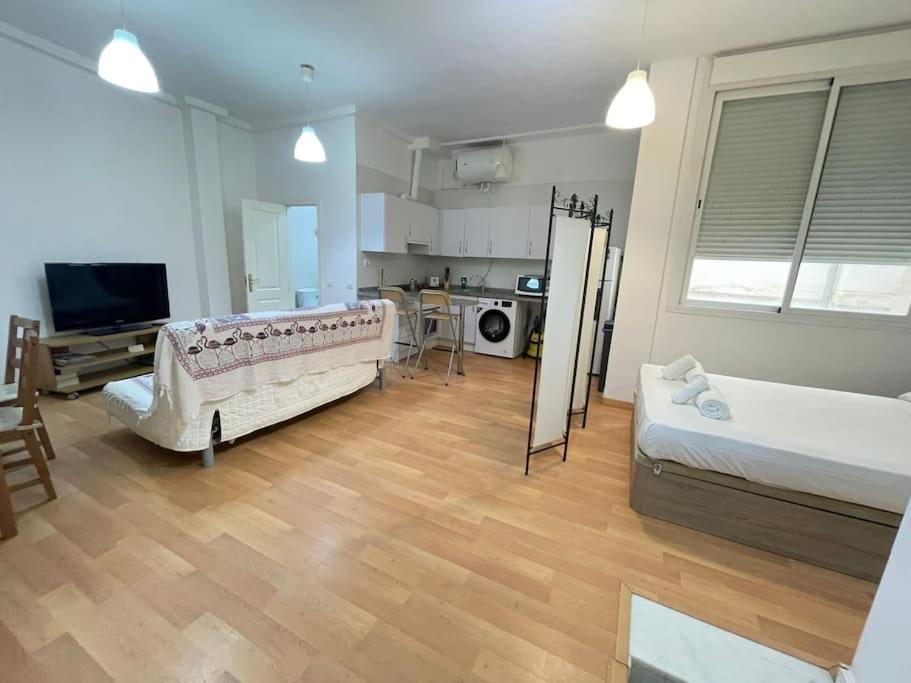 Nice Flat In Atarazanas - Souv มาลากา ภายนอก รูปภาพ